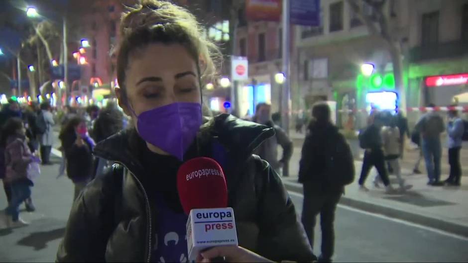 España se tiñe de morado para celebrar el Día de la Mujer