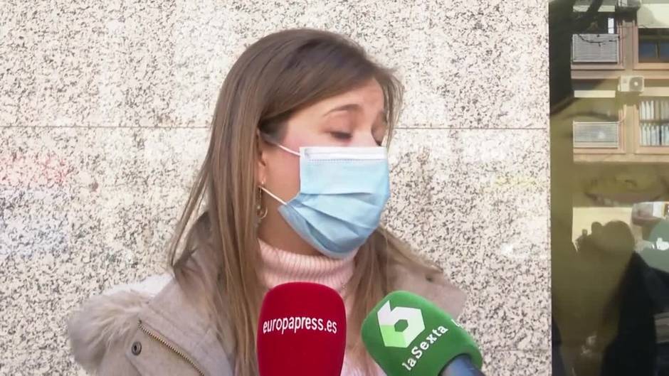 Permanecen hospitalizados la mujer y sus dos hijos apuñalados en Alcoi