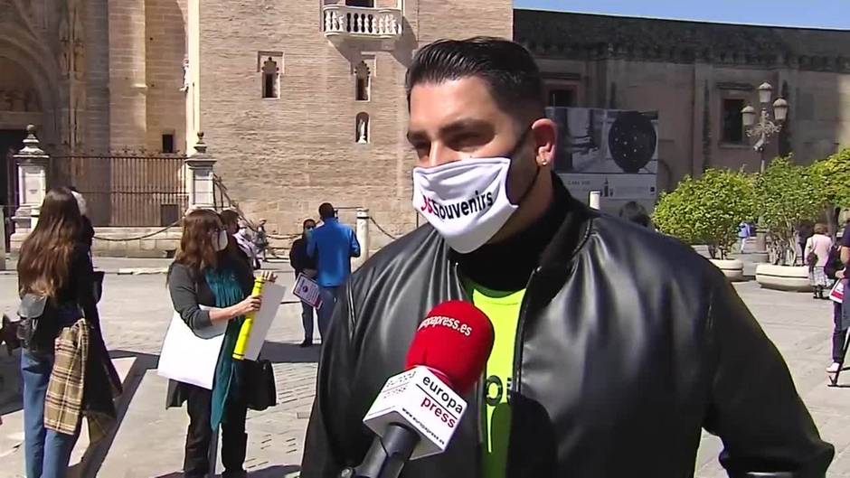 Empresario del souvenir: "Estamos en casi quiebra absoluta"