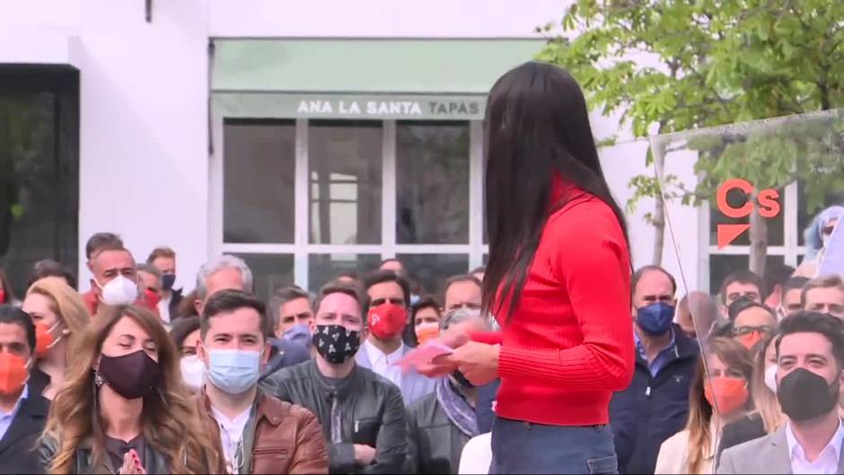 Villacís dice que trabajarán "más duro" para "no volver a tiempos oscuros"