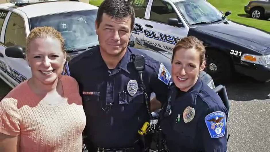 Tercera noche de protestas raciales en Minneapolis, Estados Unidos