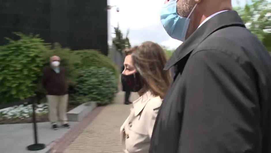 Pedro Trapote despide a su hijo Pedro rodeado de grandes amigos