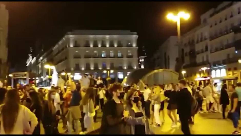 Indignación en las redes tras los botellones en diferentes puntos de España