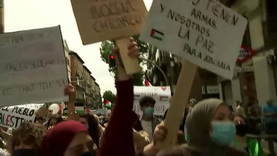 Miles de personas muestran en Madrid su apoyo a Palestina