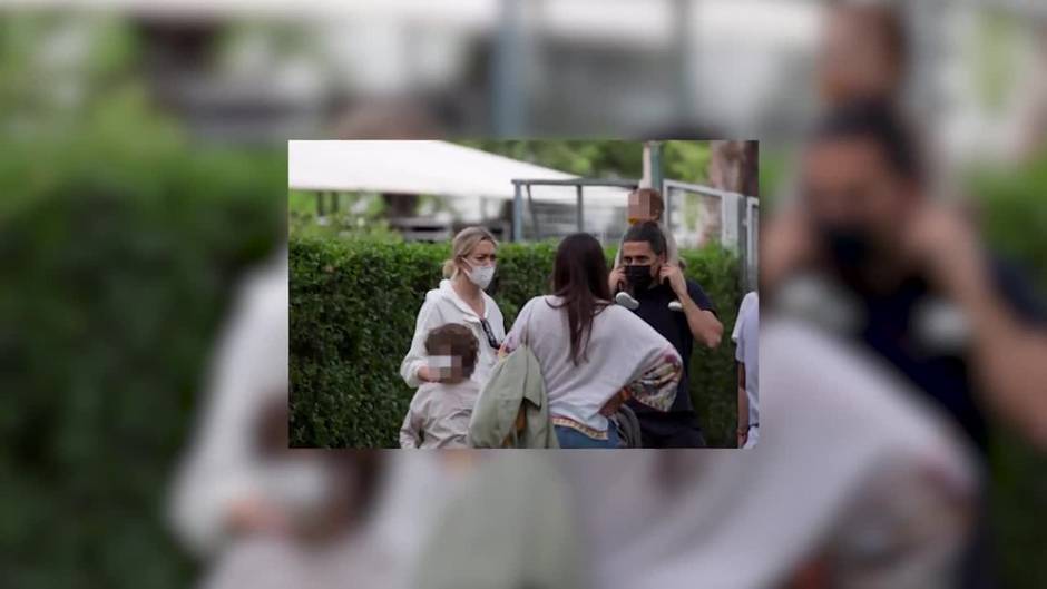 Marta Ortega derrocha estilo en la hípica con toda su familia