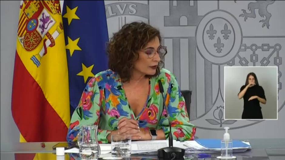 Montero: "Todos aquellos que quieran celebrar eventos tienen que demostrar que las condiciones están aplicadas en cada uno de esos momentos"