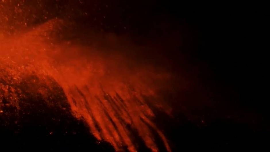 Espectaculares imágenes de una nueva erupción del volcán Etna