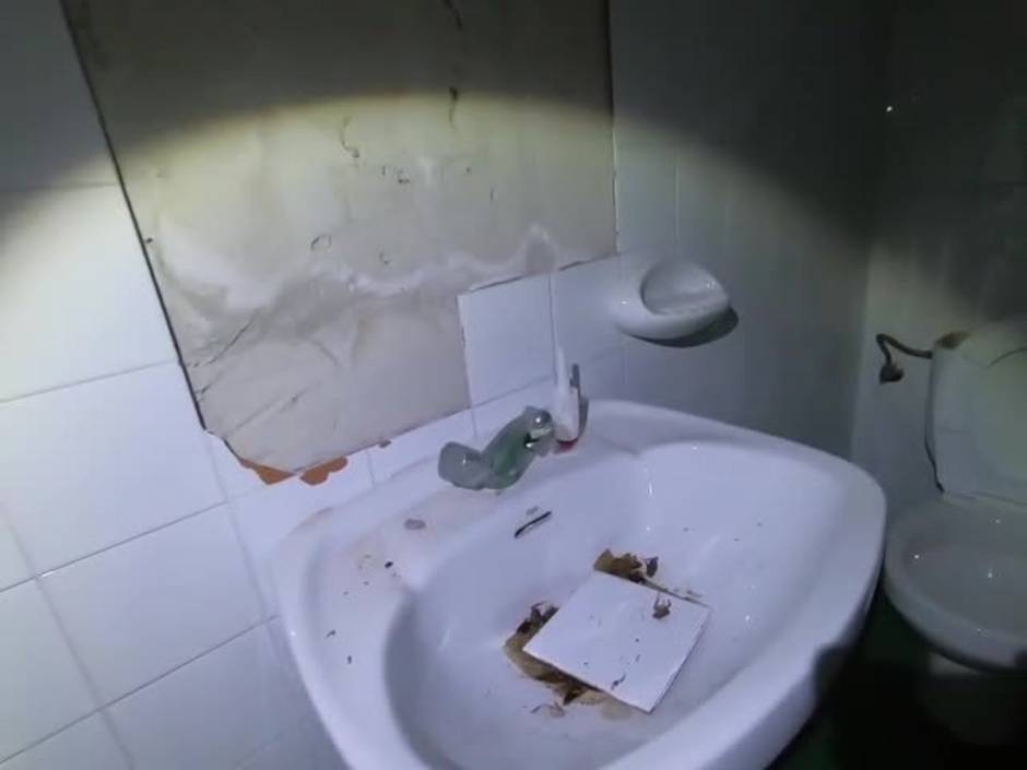 Vídeo: Lamentable estado de la Jefatura de Policía de El Puerto