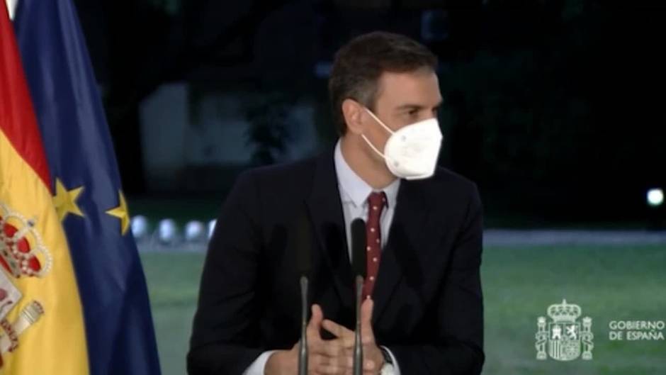 Sánchez traslada el compromiso para derogar el voto rogado