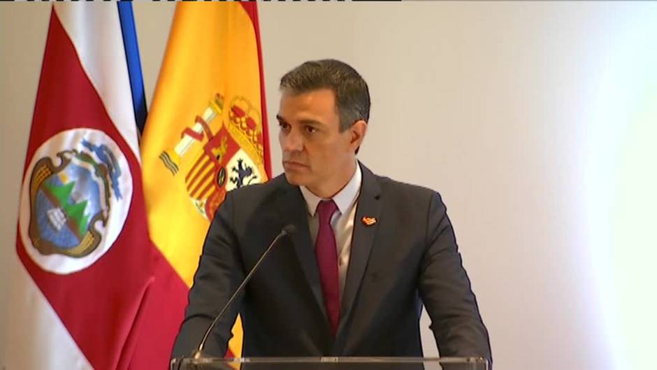 Sánchez: "Toda nuestra repulsa a la violencia vicaria y machista que algunos quieren negar"