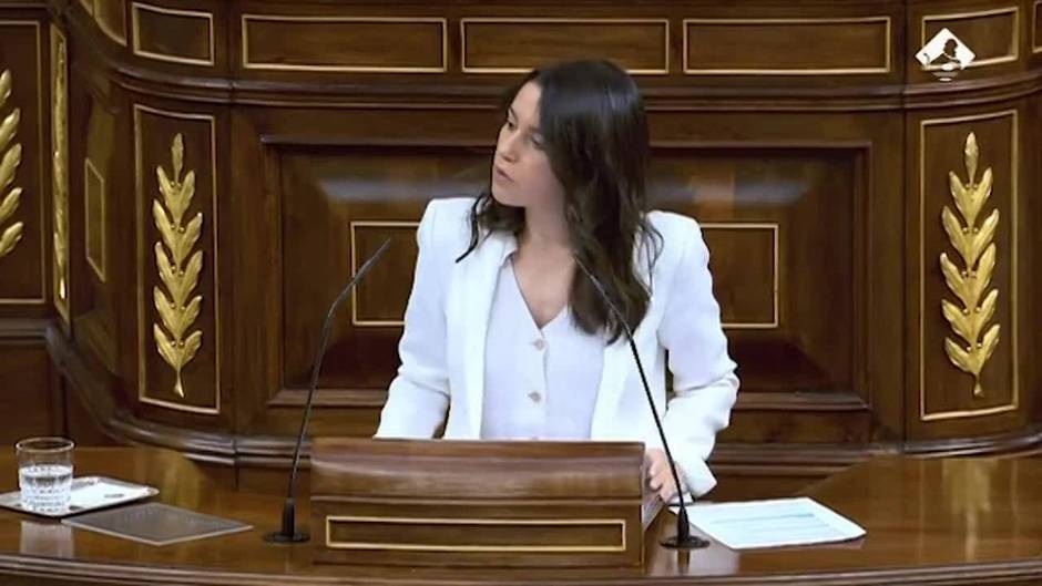 Arrimadas pide a Casado una moción de censura contra Sánchez