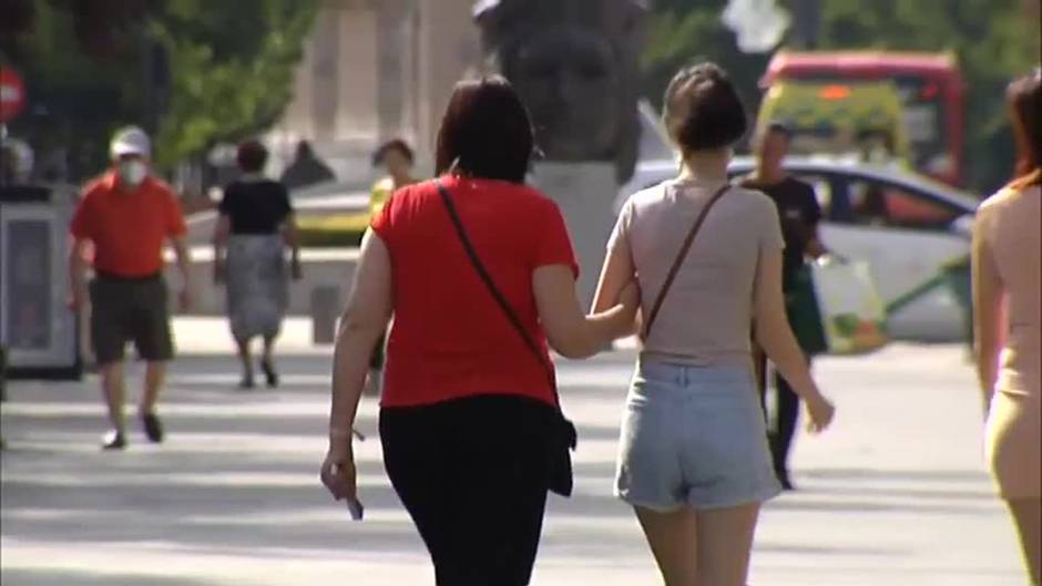 La mitad sur peninsular se prepara para la primera gran ola de calor veraniega