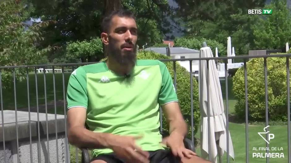 Borja Iglesias, delantero del Betis: «Me encuentro bien, he vuelto con las ganas que da esta temporada»