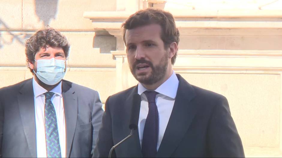 Casado ve "preocupante" que el Gobierno ponga en duda el fallo del TC