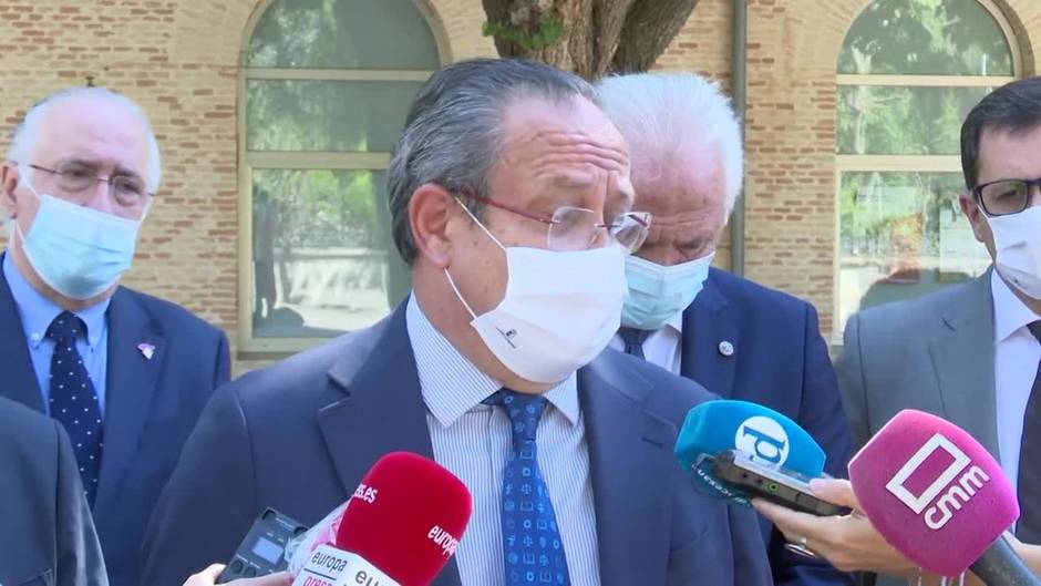 Ruiz Molina tacha de "ocurrencia" el plan de fomento de la natalidad de Núñez