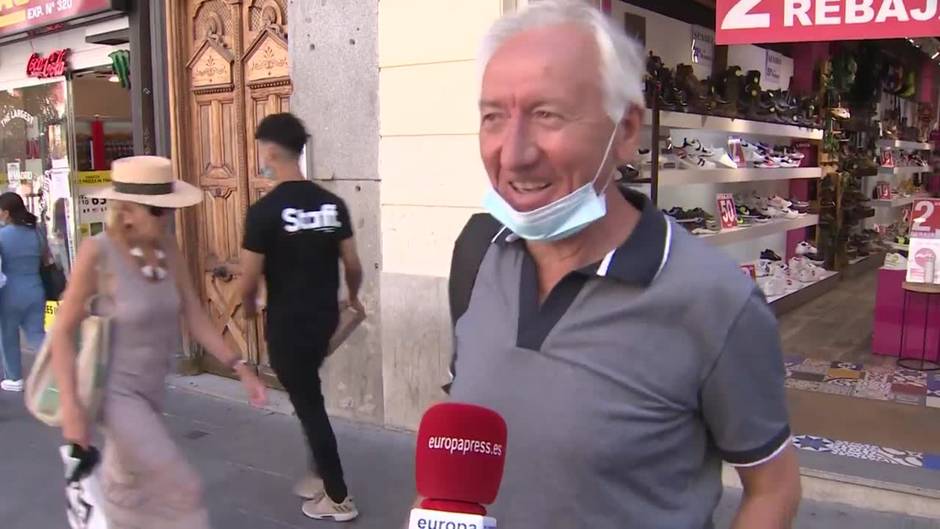 Aficionados muestran su sorpresa por la salida de Messi del FC Barcelona