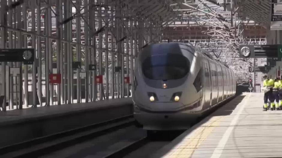 Los maquinistas de Renfe inician hoy ocho días de huelga que incluyen el Puente del Pilar