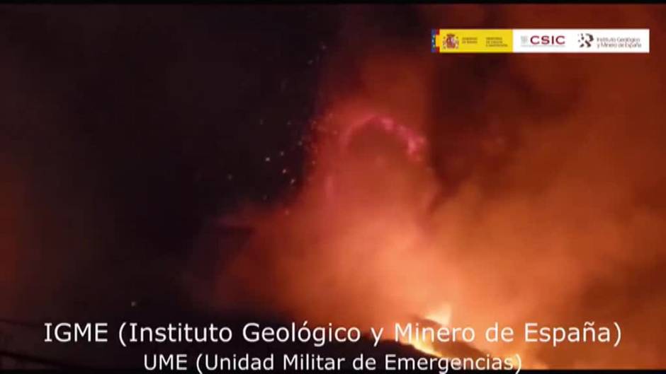 Dos nuevas coladas de lava avanzan imparables en La Palma