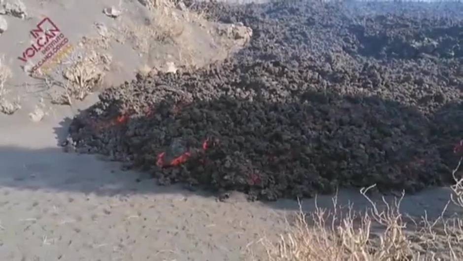 El terreno asolado por la lava tardará en recuperarse 5.000 años, como mínimo