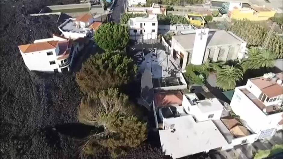 La Laguna, bajo la lava un mes después de la visita del rey