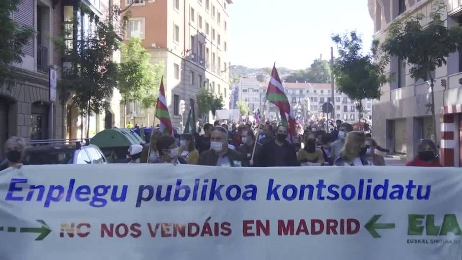 El sindicato ELA pide a PNV, Bildu y Podemos que impidan el recorte de las pensiones