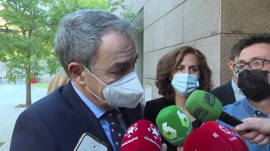 Zapatero ve difícil que sindicatos y patronal abracen la reforma laboral