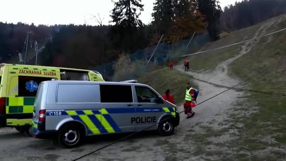Fallece una persona tras desprenderse el cable de un teleférico en República Checa
