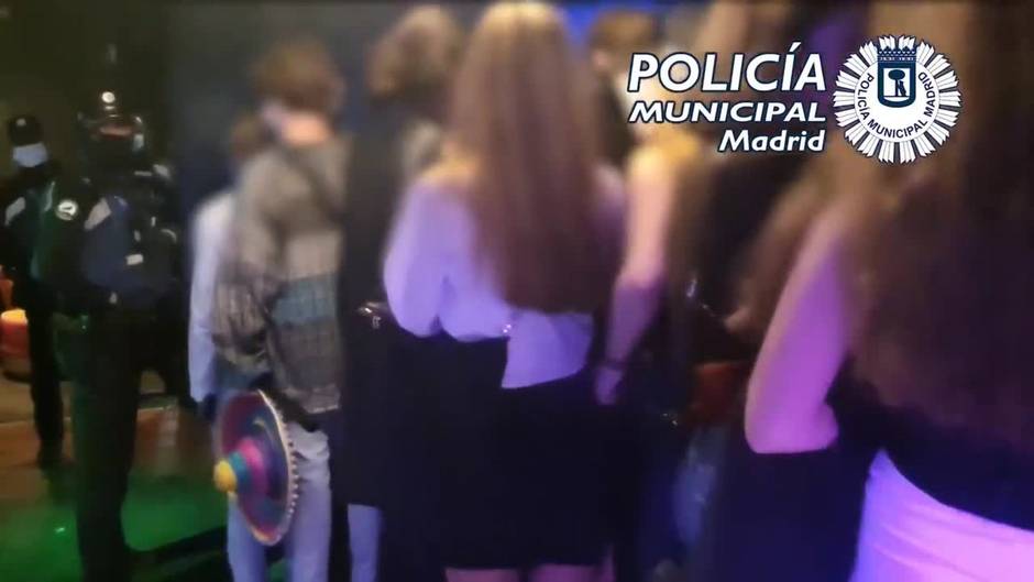 El local de Chamartín donde bebían menores fue desalojado dos días