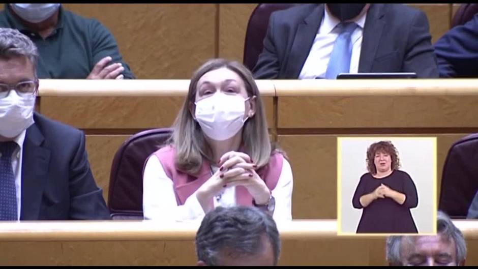 Díaz insiste en que el Gobierno acabará "con los errores de la política laboral del PP"