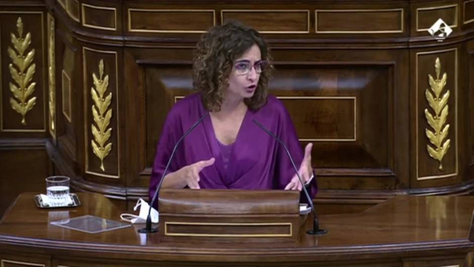 Montero reconoce que la ejecución de PGE "no es adecuada"