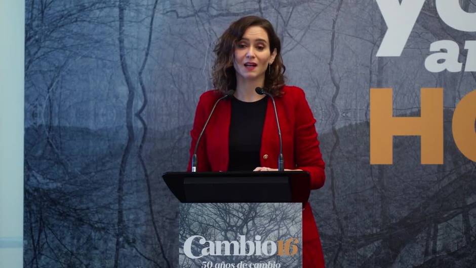 Ayuso recibe el Premio Cambio 16 al Mejor Político del Año