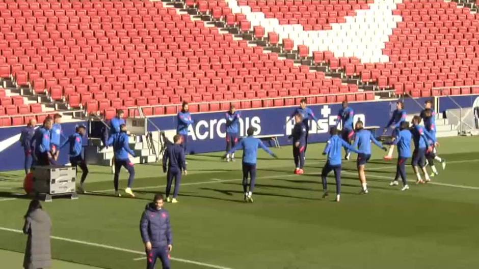 El Atlético vuelve a los entrenamientos sin Griezmann, lesionado