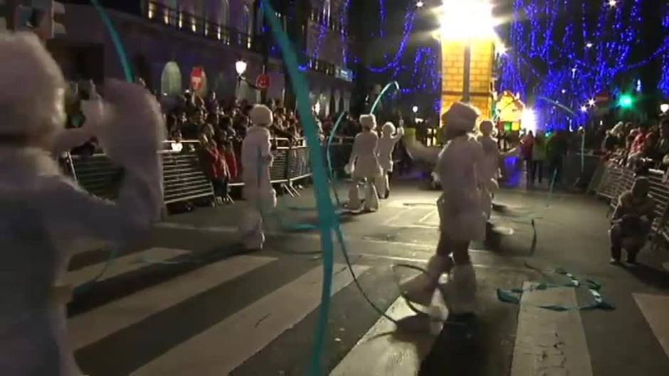 La mayoría de comunidades intenta controlar la circulación del virus a base de pasaporte covid