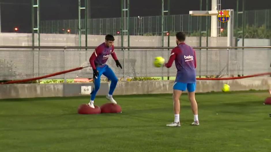 Pedri se recupera de su lesión y se reincorpora a los entrenamientos