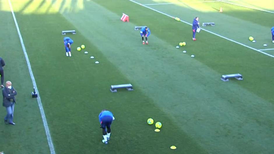 Los jugadores del Atlético vuelven al trabajo tras dar negativo en antígenos