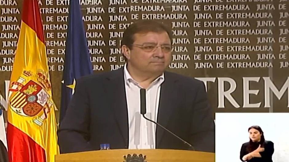 Vara pide "disculpas" por los errores que haya podido cometer en su gestión