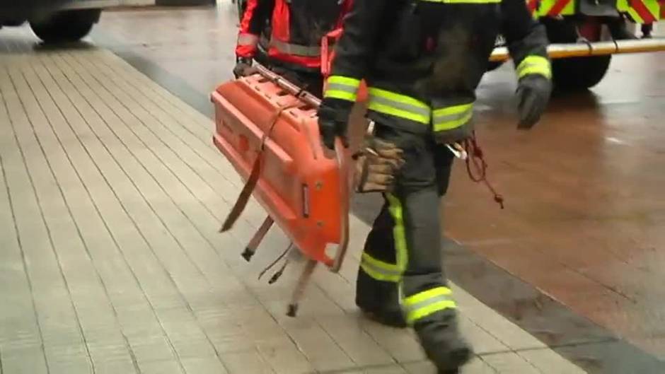 Se derrumba el techo de un colegio en Gijón