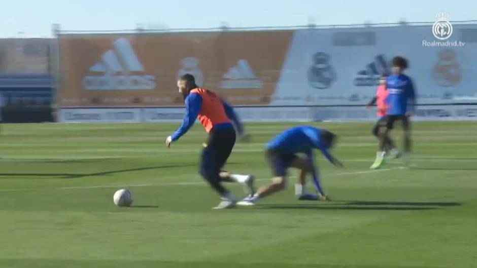 El Real Madrid vuelve a los entrenos tras la victoria en Alcoy