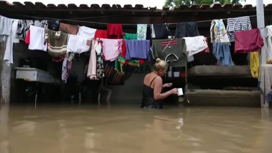 Las impresionantes inundaciones al este de Brasil han dejado ya 24 muertos