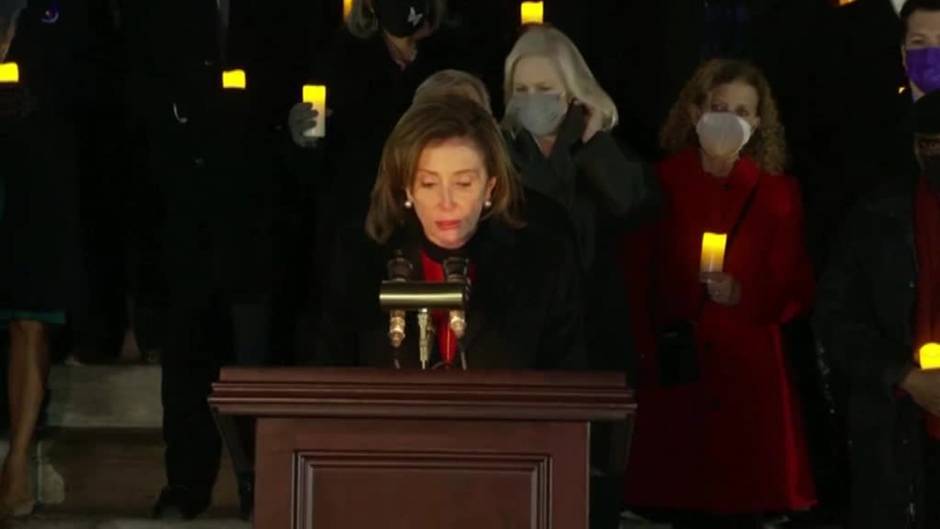 Noche de vigilia en Estados Unidos en el primer aniversario del asalto al Capitolio