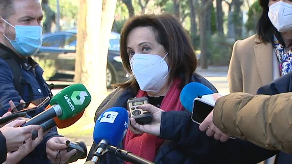 Robles: "Cuando pertenecemos al Gobierno nuestras opiniones pueden ser muy respetables pero no son las opiniones que hay que tener en cuenta"