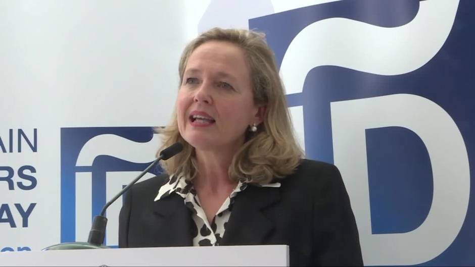 Calviño espera que la reforma laboral se apruebe en el Congreso