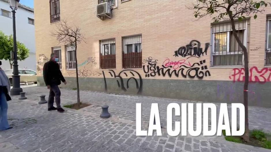 Sanz reclama un plan de limpieza anti pintadas y un arreglo integral del pavimento del entorno de San Luis