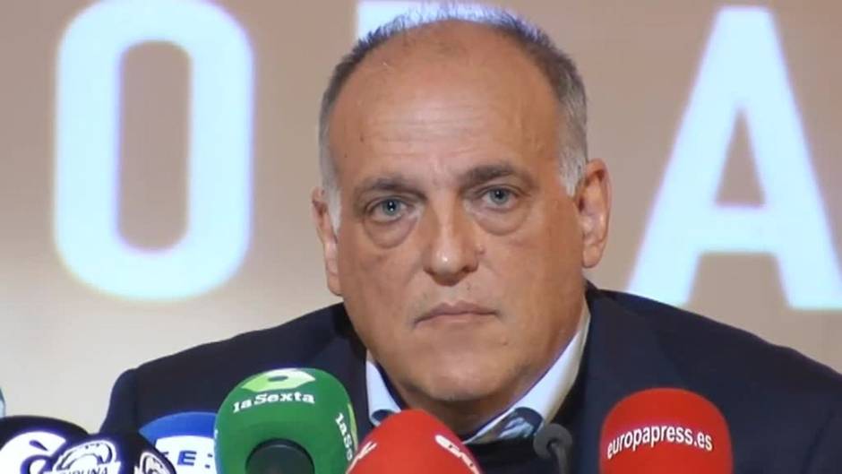 Tebas no considera que el Barça esté cometiendo "ninguna irregularidad" con Dembélé