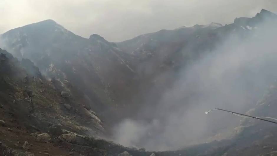 Así es el camino hasta uno de los cráteres del volcán de La Palma