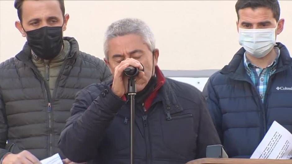 Multitudinaria concentración en Traspinedo en apoyo a la familia de Esther López