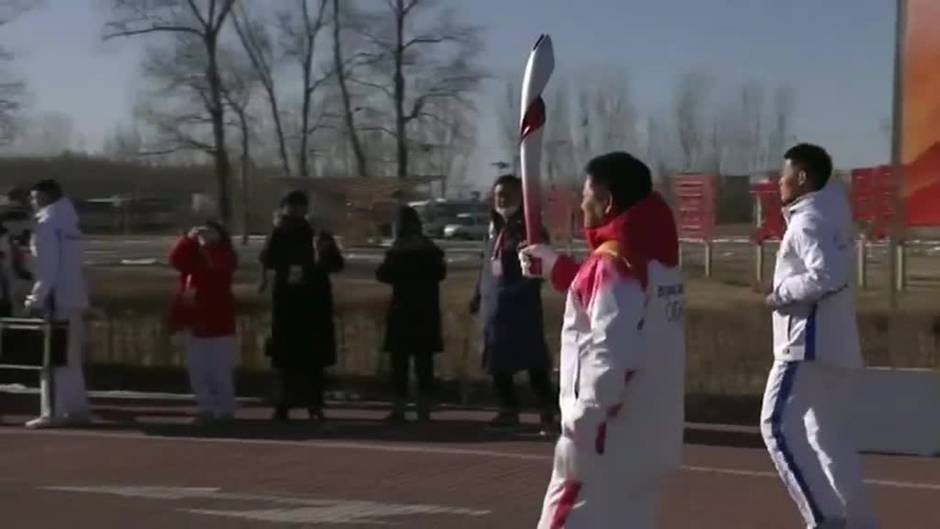 La antorcha Olímpica continúa su recorrido por la Gran Muralla China