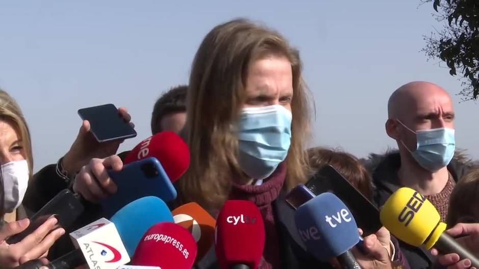 Yolanda Díaz acusa a Mañueco de ponerse "enfrente de los trabajadores"
