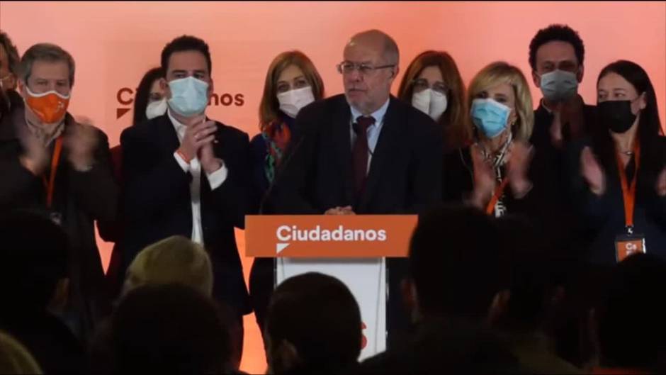 Igea pide a PSOE y PP que reflexionen lejos de su "ambición"