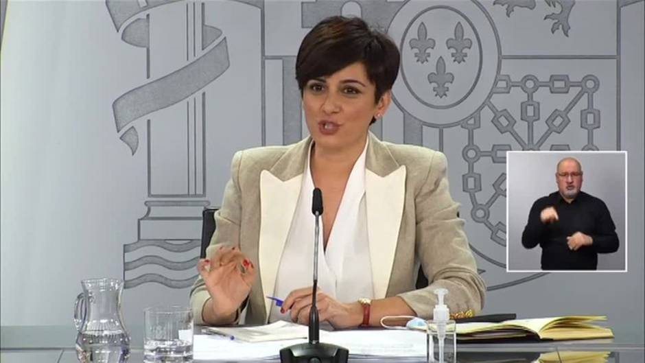 El Gobierno se desmarca de la crisis del PP: "Que no nos usen como coartada de sus líos"